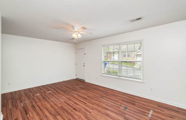 3518 Acorn Woods Way Gallery 4