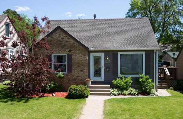 Upgraded 3 Bedroom Home Conveniently Located In St Louis Park for $2,499.00/month + Utilities! photos photos Upgraded 3 Bedroom Home Conveniently Located In St Louis Park for $2,499.00/month + Utilities! photos photos