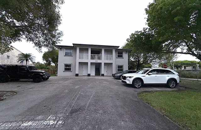 14140 NE 2 CT photos photos