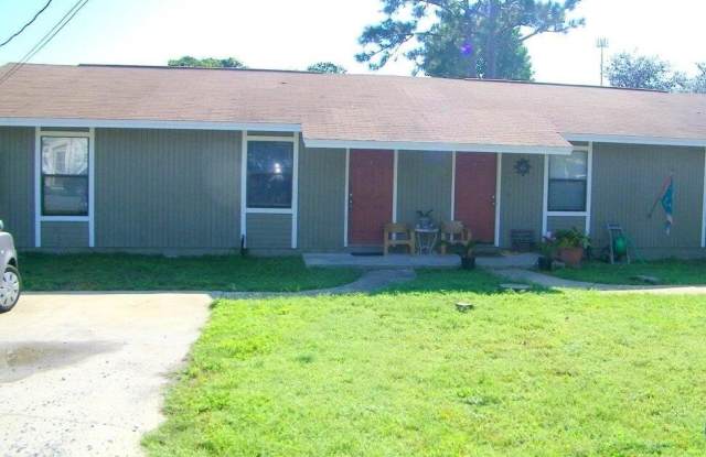 208 Squirrel Haven Road photos photos