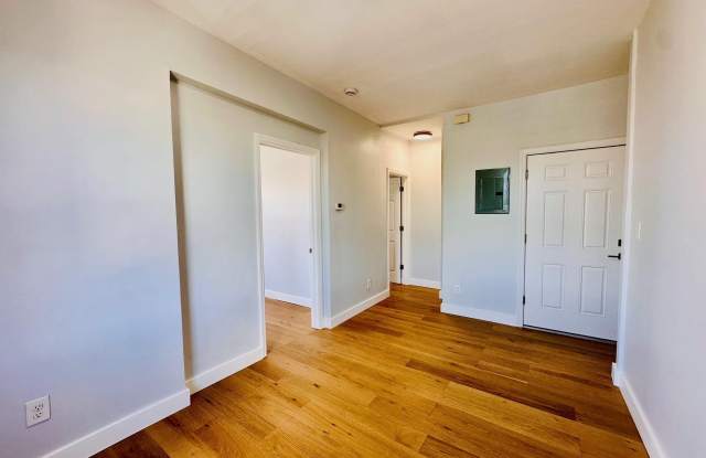 97 Waverly Street photos photos
