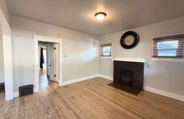 2731 Harrison Boulevard Gallery 1