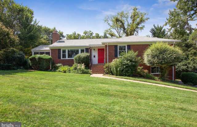 3420 N GLEBE RD - 3420 North Glebe Road, Arlington, VA 22207