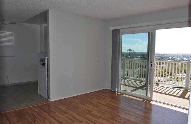 3305 Hilltop Dr photos photos