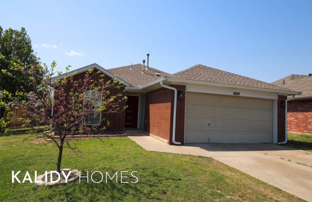 1400 Buena Vista Circle Gallery 2