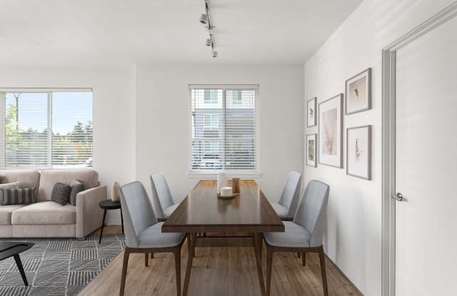 Helm Gallery 4