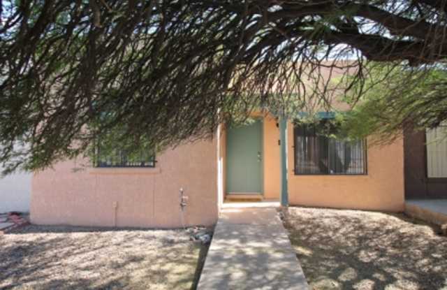 Townhome COMING AVAILABLE SOON!!!! Cute 2bd/2ba photos photos