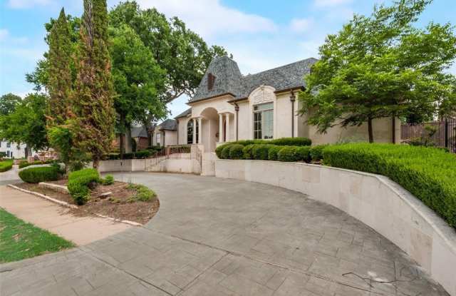5150 Spanish Oaks Gallery 2