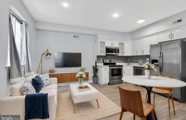 523 N 11TH Street photos photos