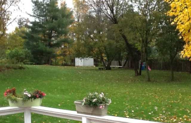 104 Edgemere Ln Gallery 3