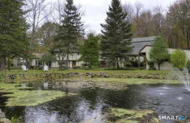 38 Strawberry Ridge photos photos