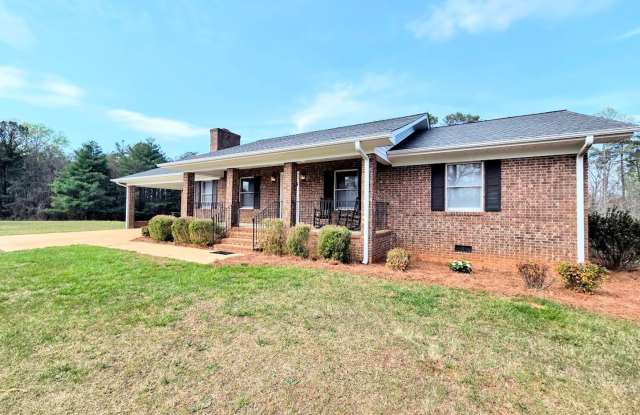 3 Bedroom Brick Home Easley, SC photos photos