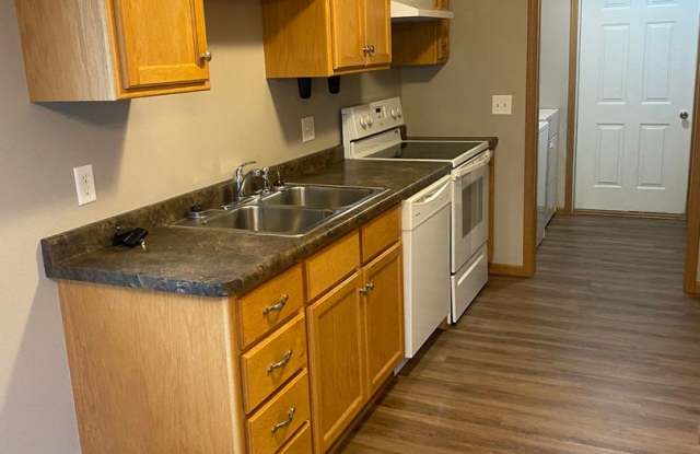 3 Bedroom Townhome on Peach Dr. in Sauk Rapids! Gallery 3