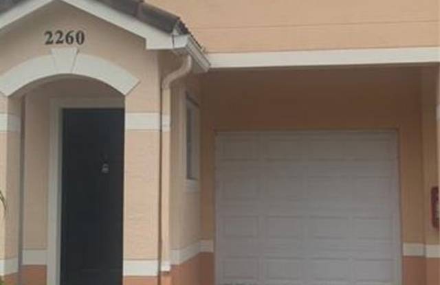 Palm Estates 2 Bedroom 2 Bath Condo w/Attached garage photos photos Palm Estates 2 Bedroom 2 Bath Condo w/Attached garage photos photos