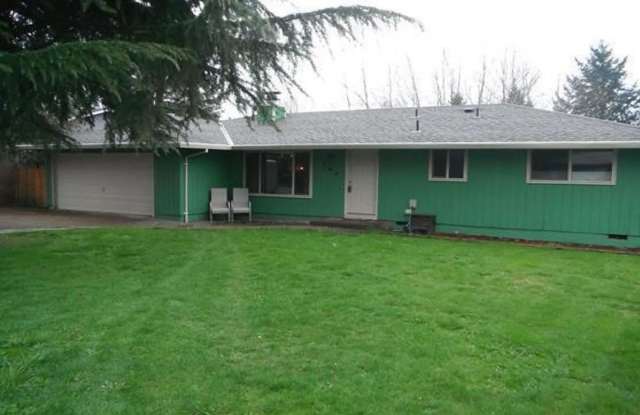 Single-Level 3 Bed / 2 Bath home - Idylwood 147 photos photos