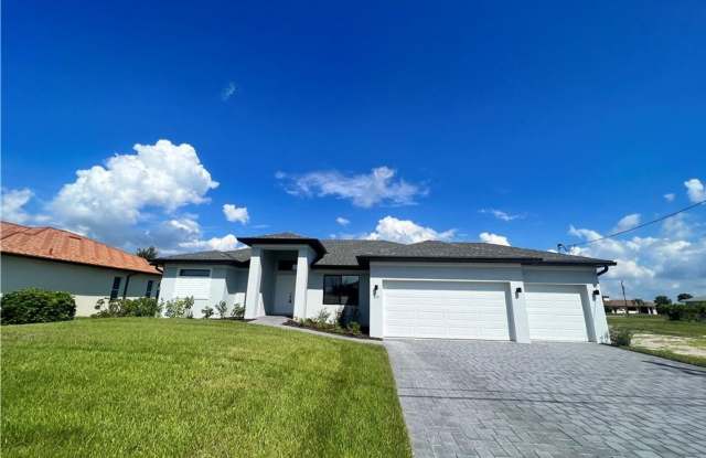 Stunning 4 Bed 3 Car Garage Home Available Now Near Burnt Store Rd photos photos