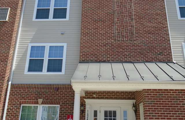1624 Hardwick Ct Unit 203 Gallery 1