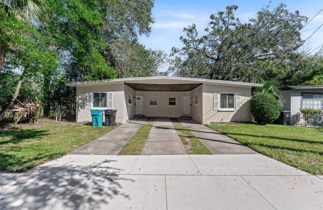 225 S SUMMERLIN Avenue Gallery 1