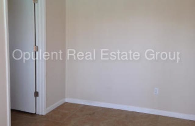 3949 East Earll Drive - 3949 East Earll Drive, Phoenix, AZ 85060