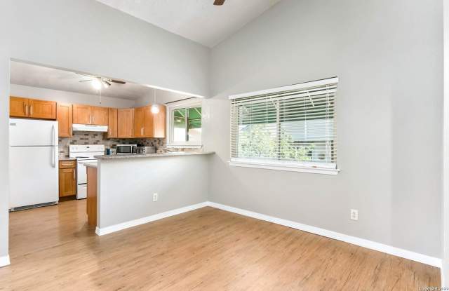 12610 Uhr Ln unit: 310 photos photos