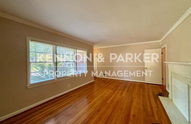 1810 Saint Elmo Dr Gallery 2