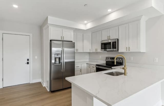 477 West Center Street photos photos