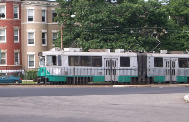 856 Beacon St - 856 Beacon Street, Boston, MA 02215