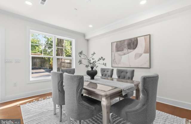 11110 VALLEY VIEW Avenue Gallery 4