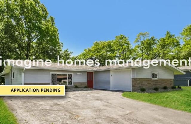9109 Cranbrook Drive - 9109 Cranbrook Drive, Northfield, OH 44067