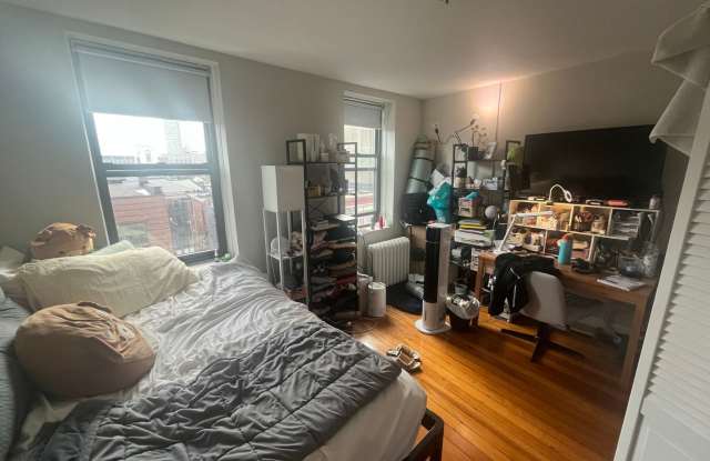 North End 3 Bed apartment - 9/1 photos photos