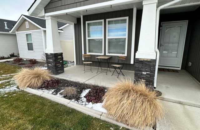 3 Bedrooms, 2 bathrooms, 2 car garage with Fenced in Backyard built in 2018 photos photos