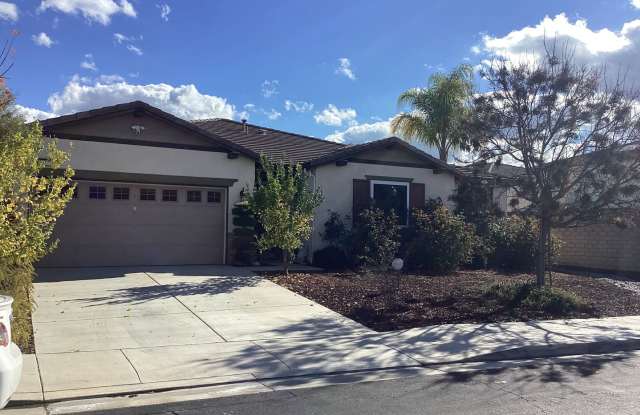 UPGRADED EXECUTIVE SINGLE STORY POOL HOME!! photos photos