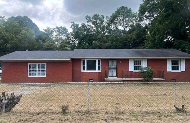 3901 Coventry Road ~ Evergreen Estates photos photos