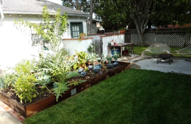 5808 Denny Ave - 5808 Denny Avenue, Los Angeles, CA 91601
