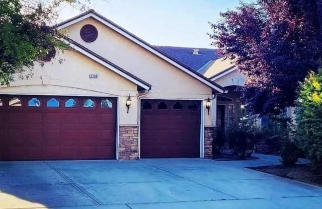 2750 25th Ave. - 2750 25th Avenue, Kingsburg, CA 93631