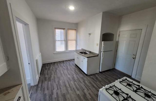 2012 West Greenfield Avenue - B photos photos