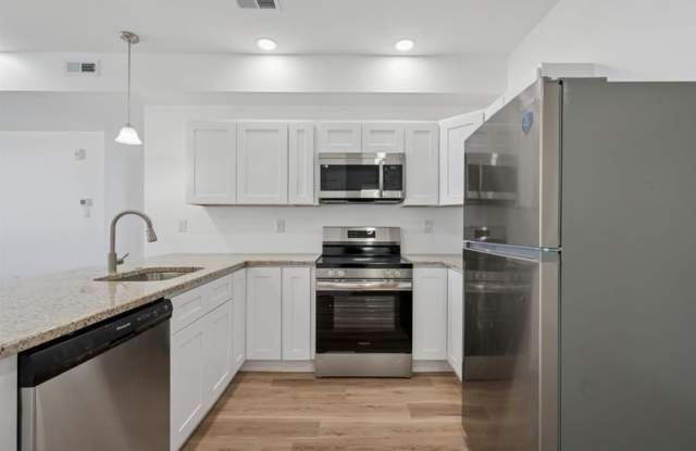 4512 Lancaster Ave photos photos