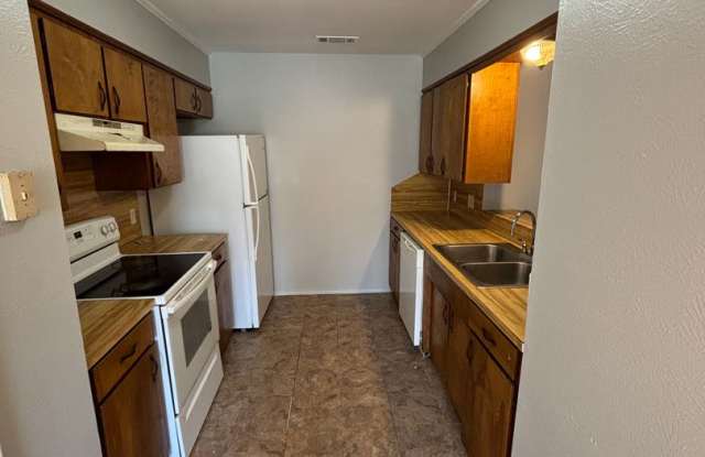 Summer Grove Duplex Gallery 4