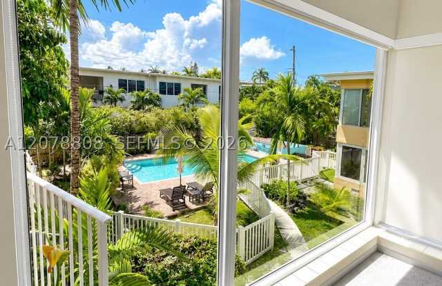 9400 E Bay Harbor Dr Gallery 2