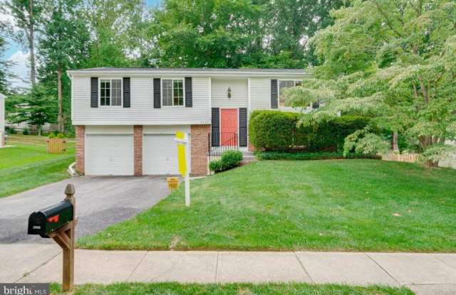 5906 OAK LEATHER Drive Gallery 2