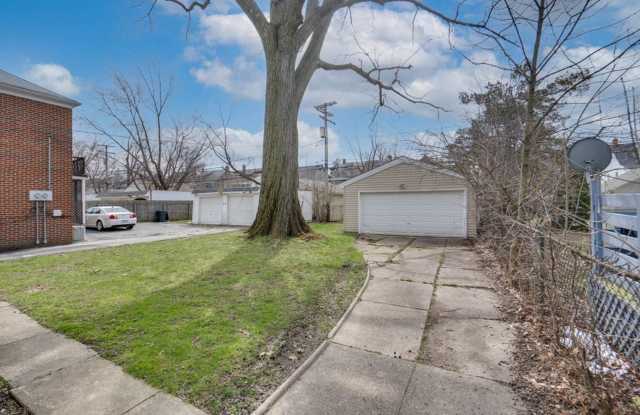 Charming University Heights Single Family Home Gallery 3
