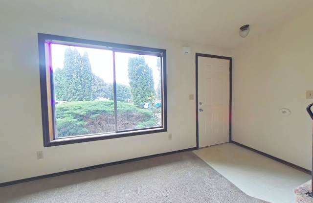 2 Bedroom 4-Plex ~ South Corvallis ~ Small Pet Friendly photos photos