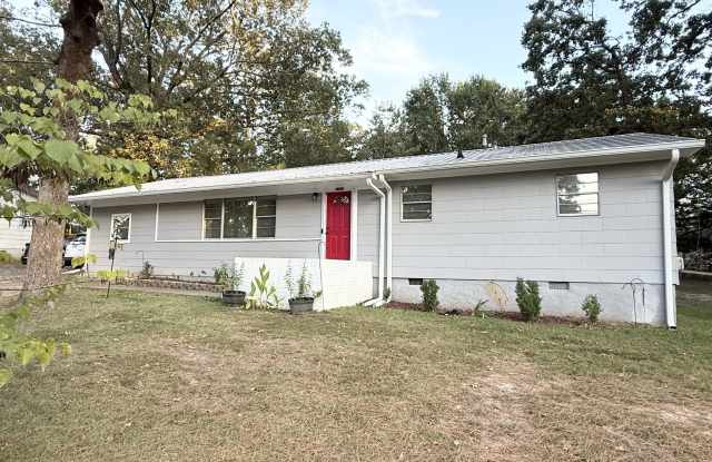 3251 Crafton Street photos photos