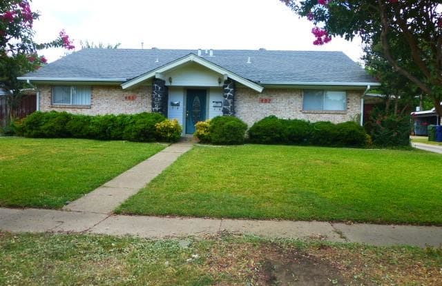 407 Cliff Drive - 407 Cliff Drive, Garland, TX 75042