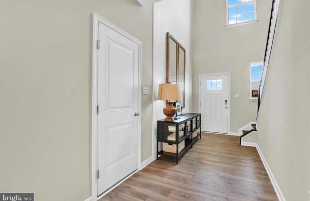 491 HANSON Street photos photos