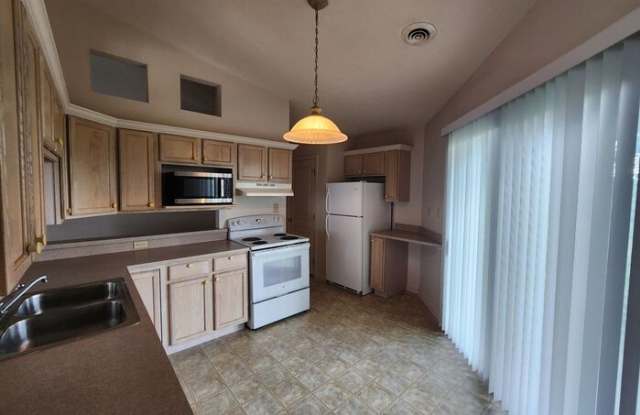 6528 Allendale Boulevard Gallery 4