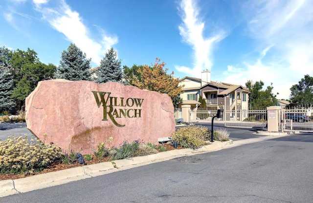Great Littleton Condominium with Garage photos photos