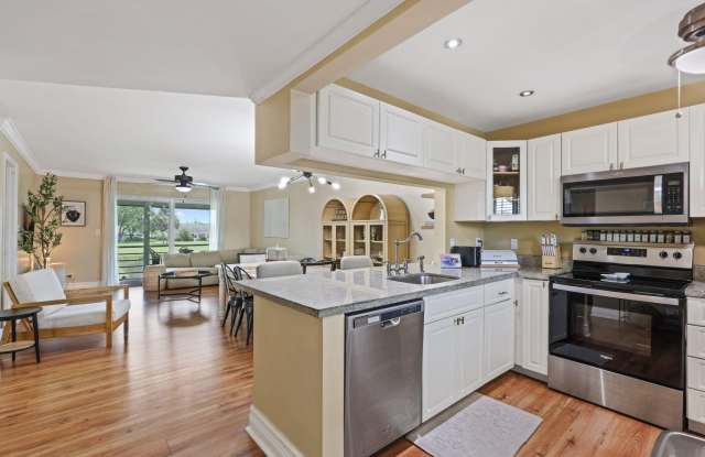 2700 Fiore Way photos photos