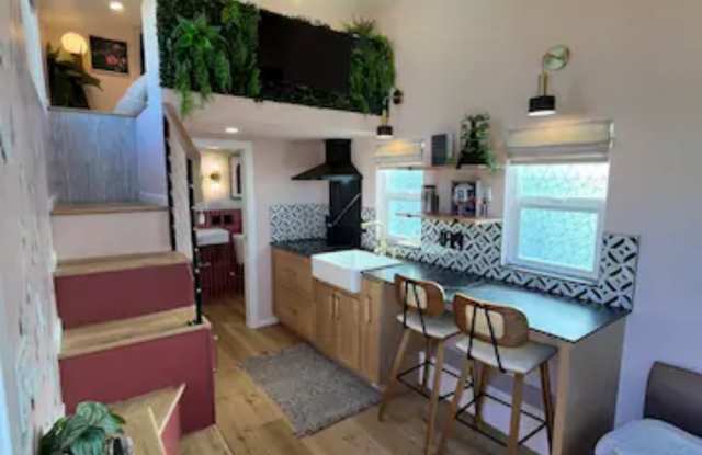 1030 27th St #3 photos photos