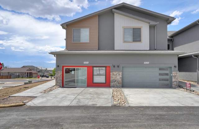 $2000 | 3BR/2.5BA | Newly Built Townhome for Rent in Stetson Hills photos photos